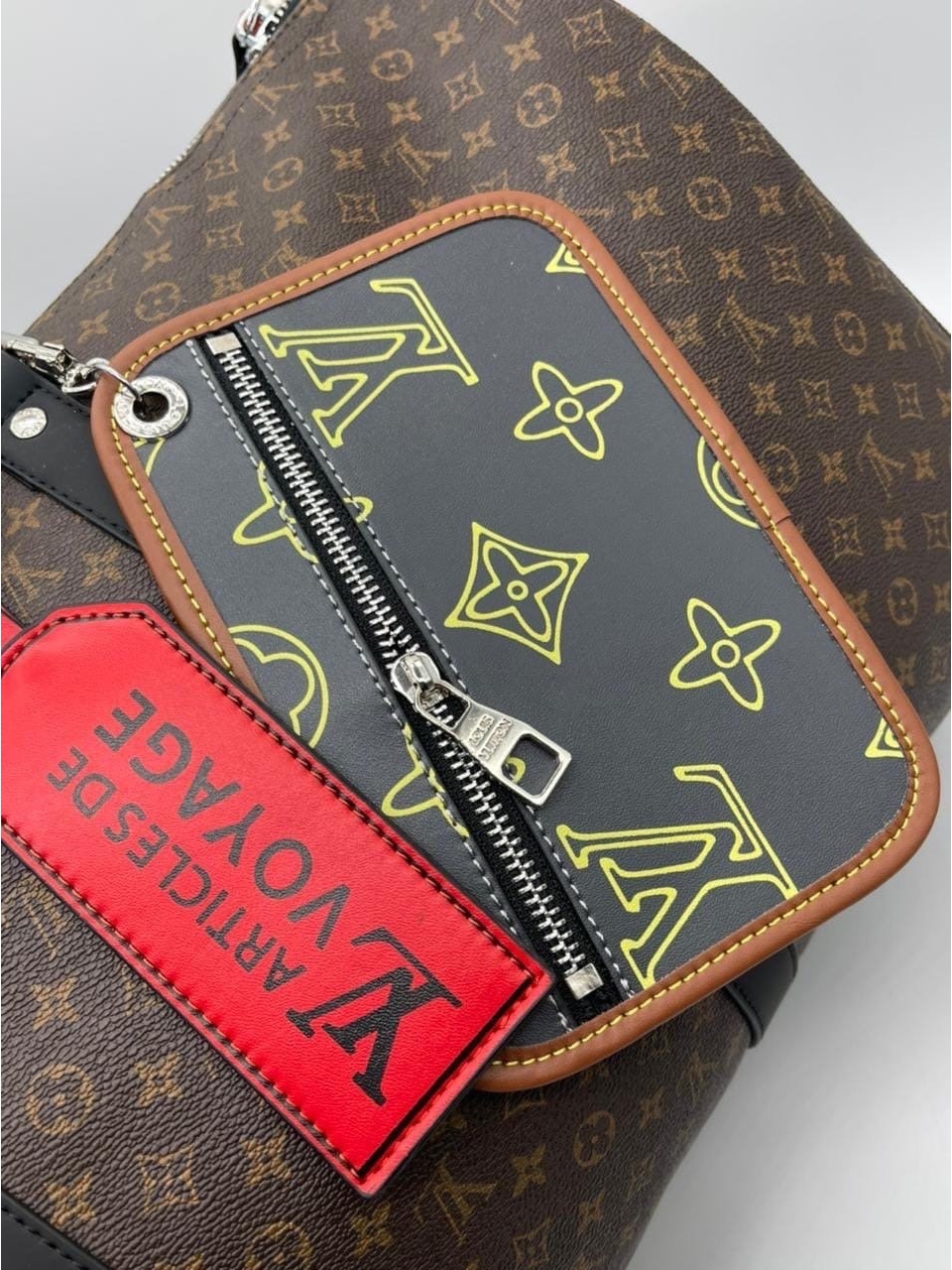 Сумка Louis Vuitton